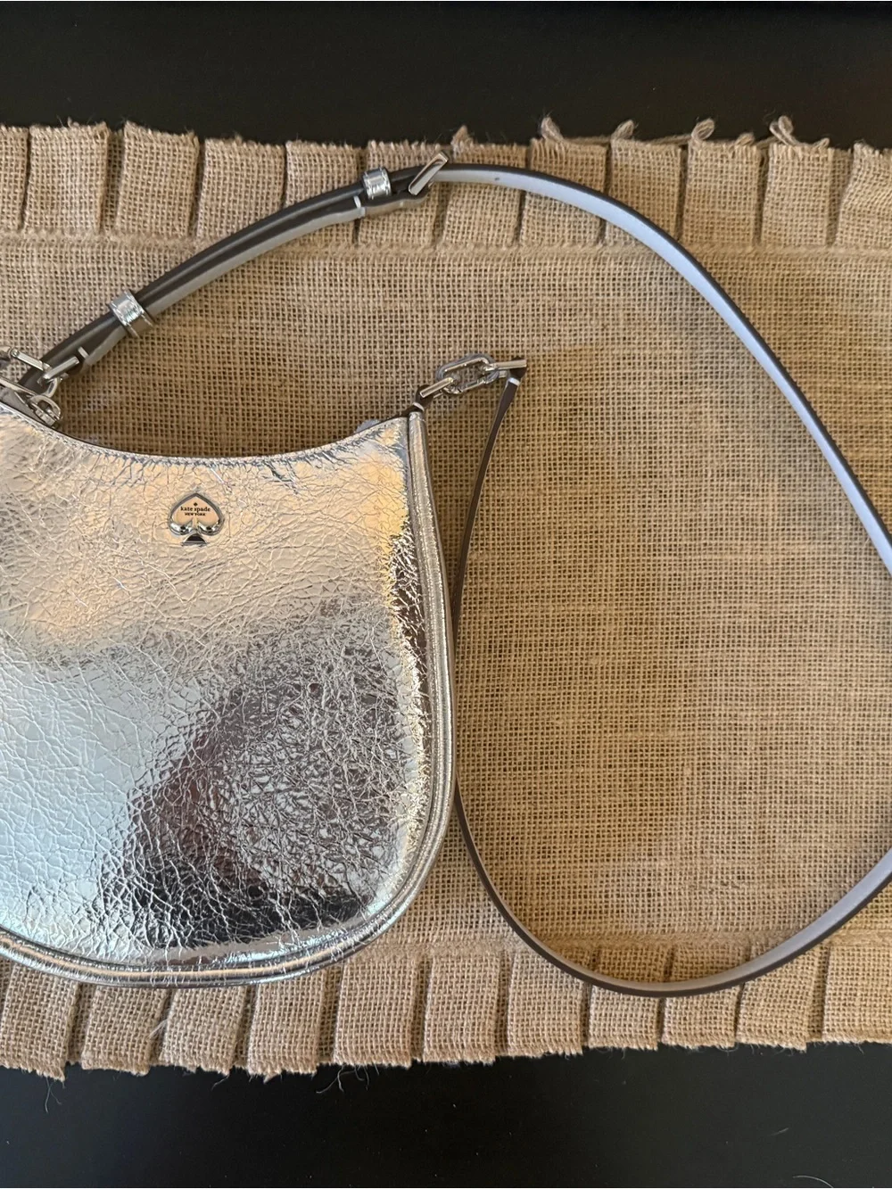 Kate Spade Kayla Small Swingpack Metallic Silver Leather Crossbody Bag. NWOT.